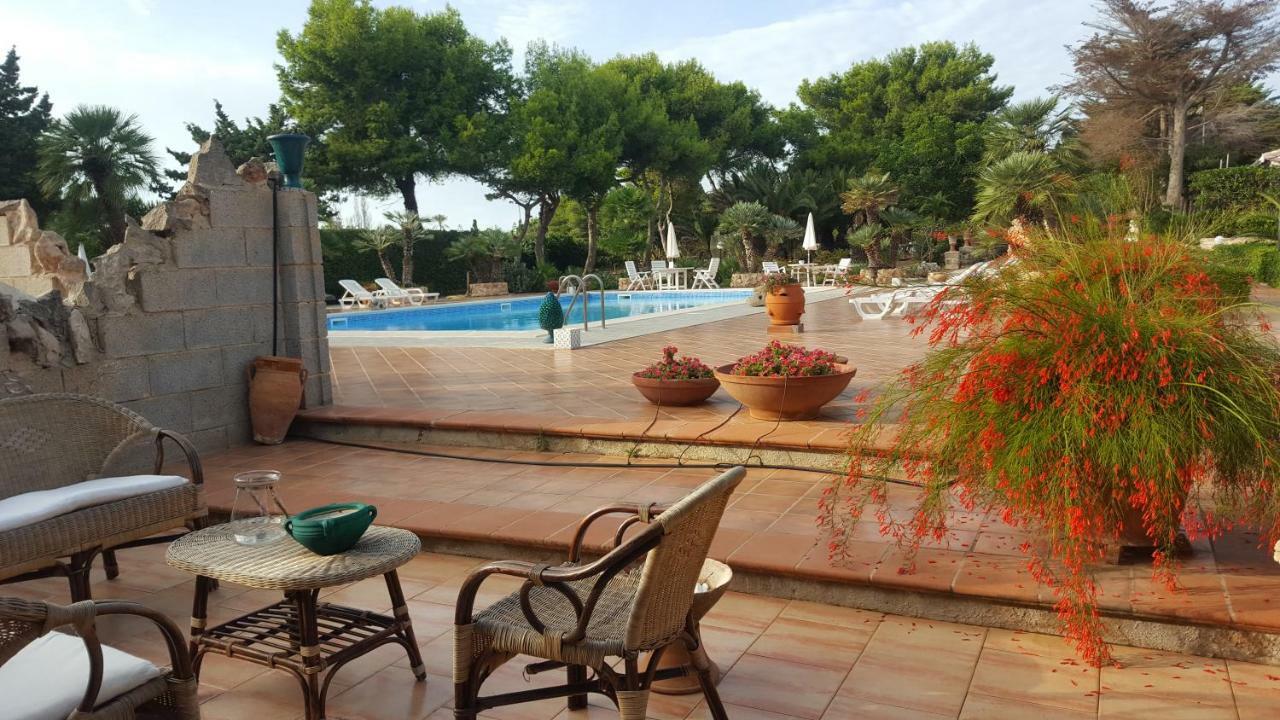 Giardino Dell'Impossibile Di Antonino Campo Apartment Фавиняна Екстериор снимка